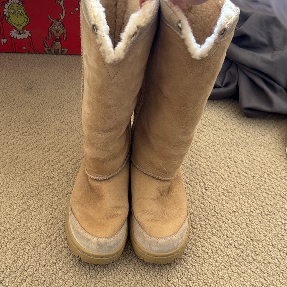 UGG Tan Sheepskin Tall Boots - Picture 2 of 3